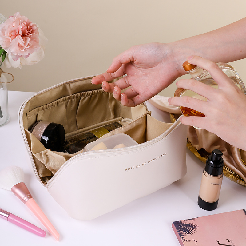 Pu Leather  Cosmetic Bag Travel Makeup Bag with Zipper Cosmetic Organizer for Women and Girls