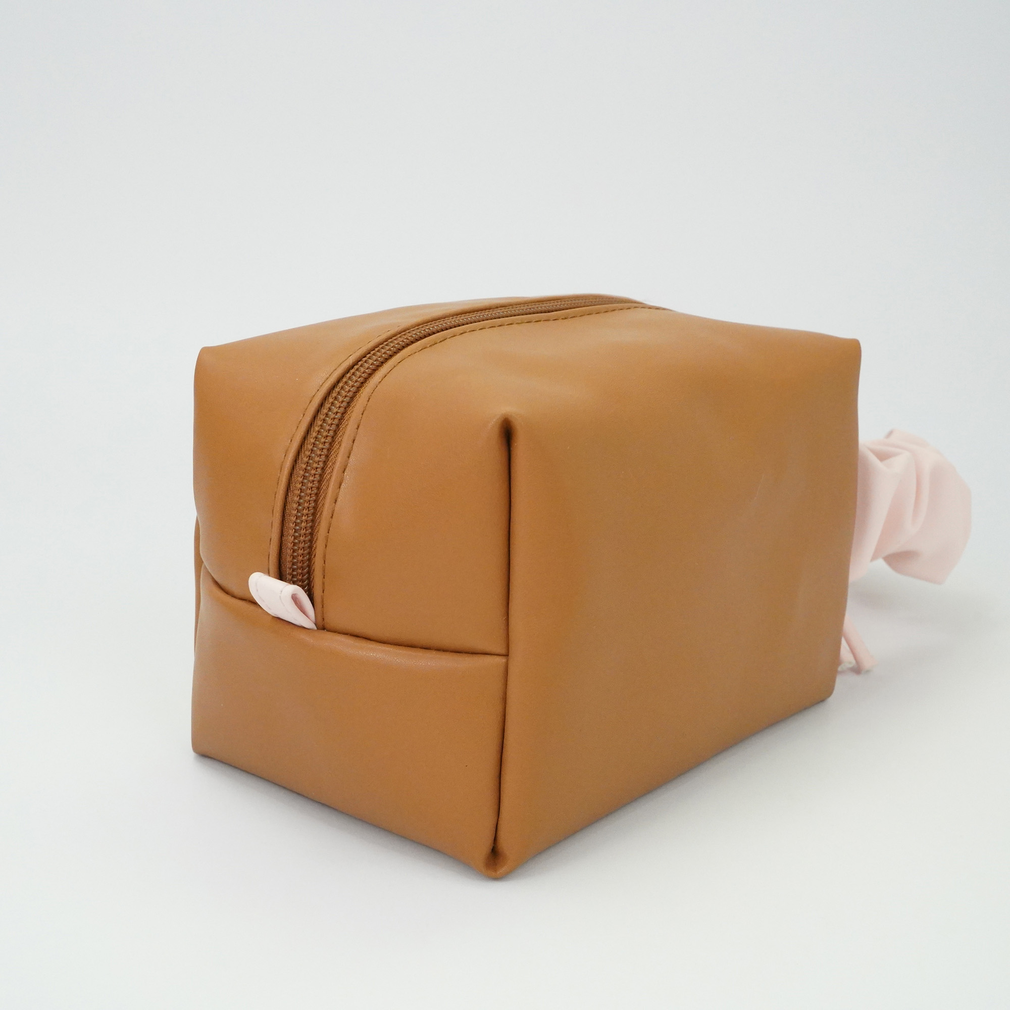 luxury private label travel large capacity professional leather makeup cosmetic toiletry bag